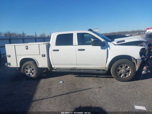 Aukcja sprzedaży 2024 Ram 2500 Tradesman  4x4 6'4 Box, vin: 3C6UR5CJ7RG143066, numer aukcji: 44082112
