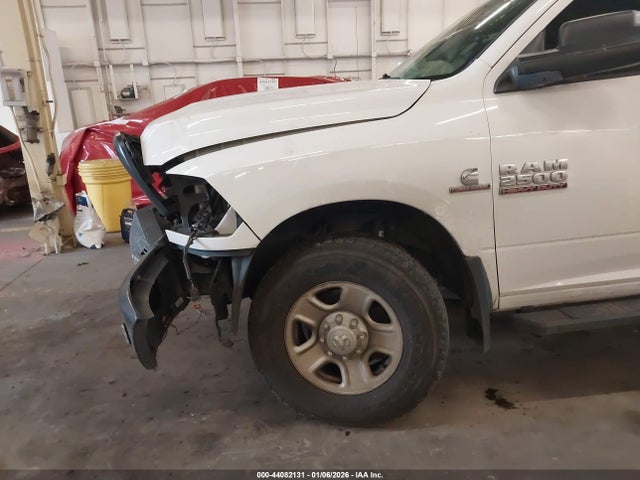 2016 RAM 2500 3C6UR5CL9GG224388 Photo 5