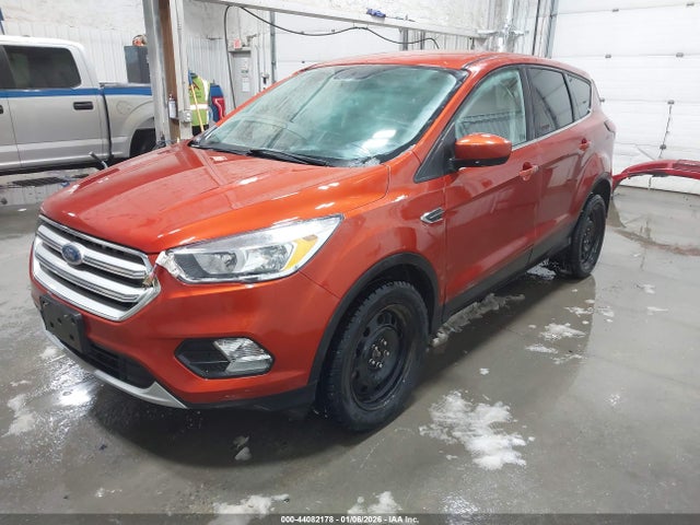 1FMCU9GD3KUC35370 Ford ESCAPE SE