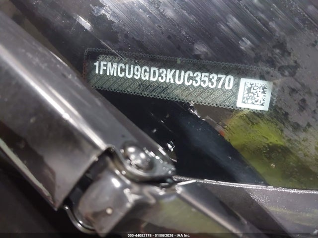 1FMCU9GD3KUC35370 Ford ESCAPE SE