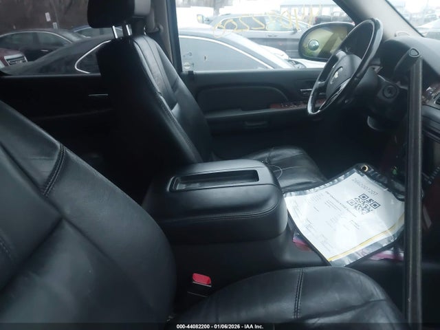 2007 CHEVROLET SUBURBAN 1500 3GNFK16327G239879 Photo 4