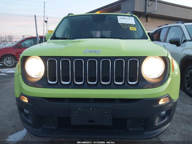 Jeep Renegade Latitude 4x4 2017 ZACCJBBB4HPF30756 Image 12