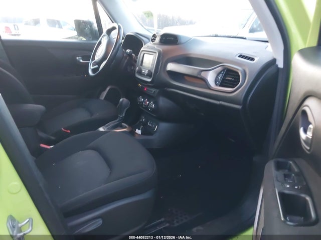 Jeep Renegade Latitude 4x4 2017 ZACCJBBB4HPF30756 Image 5