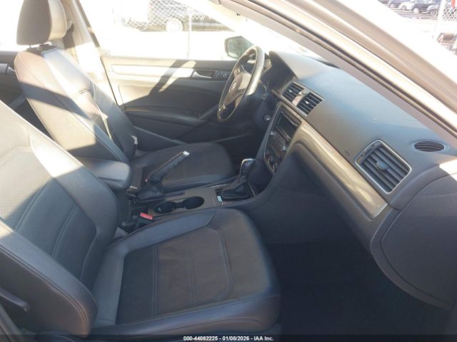 2014 VOLKSWAGEN PASSAT 1VWAT7A30EC037324 Photo 4