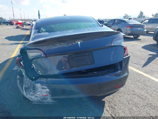 2022 TESLA MODEL 3 5YJ3E1EA6NF250941 Photo 5