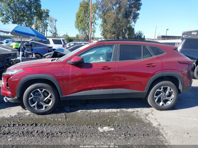 KL77LHEP9SC186386 Chevrolet Trax Fwd Lt