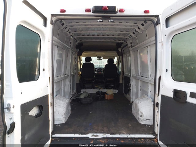 Продажа на аукционе авто 2021 Ram Promaster 2500, vin: 3C6LRVDG3ME508121, номер лота: 44082305