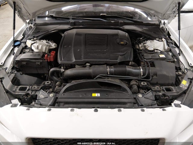 Продажа на аукционе авто 2019 Jaguar Xe 25t, vin: SAJAS4FX3KCP51106, номер лота: 44082312