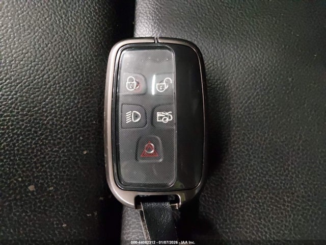 Продажа на аукционе авто 2019 Jaguar Xe 25t, vin: SAJAS4FX3KCP51106, номер лота: 44082312