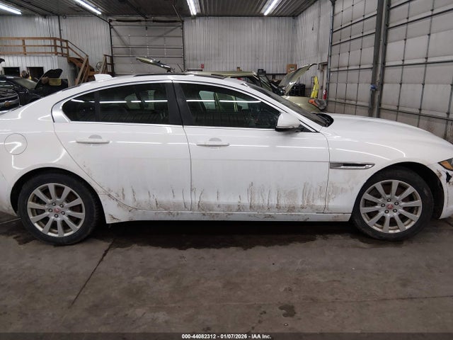 Продажа на аукционе авто 2019 Jaguar Xe 25t, vin: SAJAS4FX3KCP51106, номер лота: 44082312