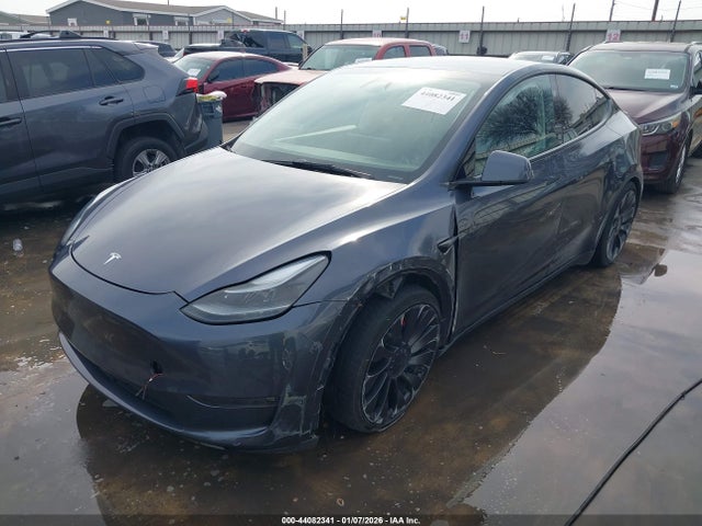 2023 Tesla Model Y Performance Dual Motor All-wheel Drive მანქანა იყიდება აუქციონზე, vin: 7SAYGDEF5PF919512, აუქციონის ნომერი: 44082341