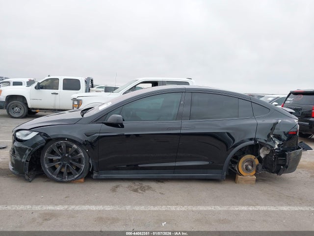 7SAXCBE5XPF375897 Tesla Model X Dual Motor All-wheel Drive/standard Range