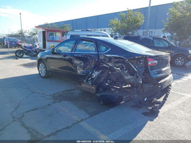 2019 FORD FUSION HYBRID 3FA6P0LU9KR143087 Photo 2