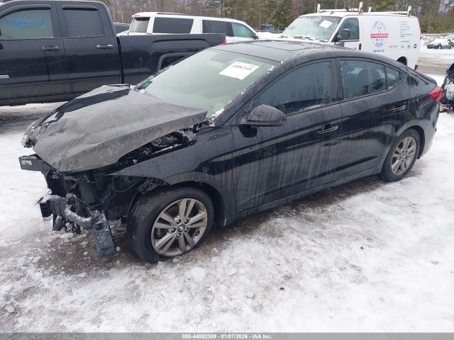 5NPD84LF8JH242489 Hyundai ELANTRA SEL