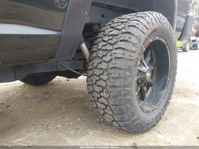 44082430 :رقم المزاد ، 3C6UR5CJ6JG189203 vin ، 2018 Ram 2500 مزاد بيع