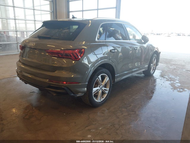 2021 AUDI Q3 WA1DECF37M1004790 Photo 3