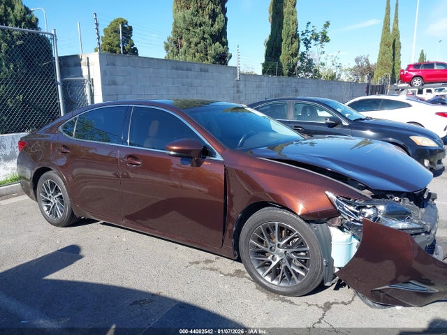58ABK1GG0GU014497 Lexus ES 350