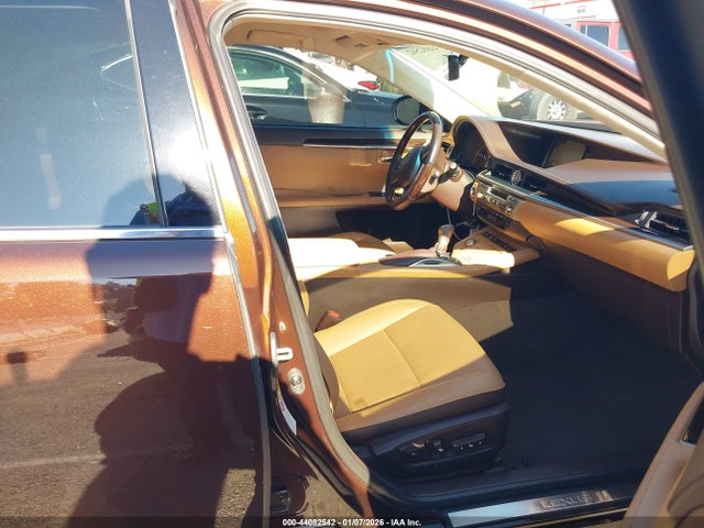 58ABK1GG0GU014497 Lexus ES 350