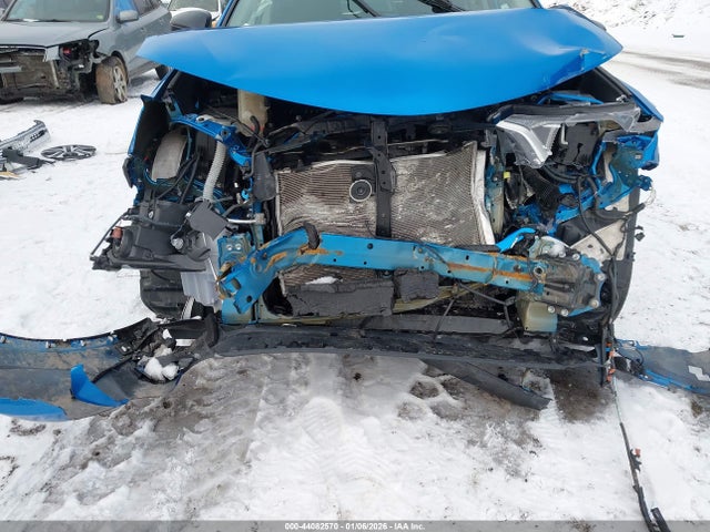 Toyota RAV4 LE 2017 2T3BFREV8HW563952 Image 6