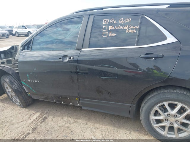 3GNAXKEV8NL300869 Chevrolet Equinox Fwd Lt