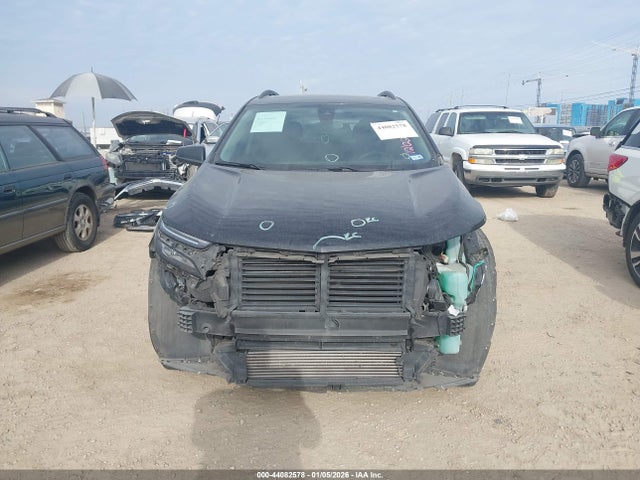 3GNAXKEV8NL300869 Chevrolet Equinox Fwd Lt