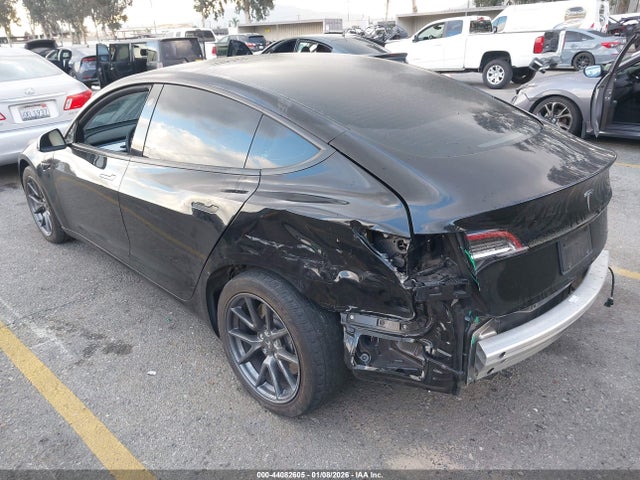 2021 TESLA MODEL 3 5YJ3E1EA2MF938613 Photo 2