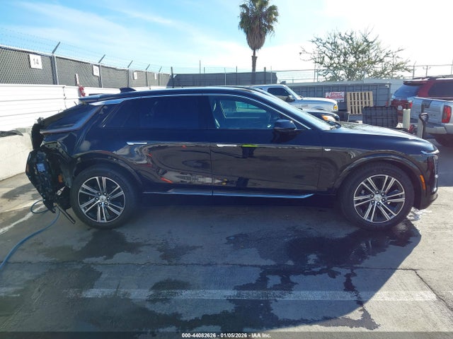 1GYKPNRK8SZ319290 Cadillac Lyriq Luxury 1 Rwd