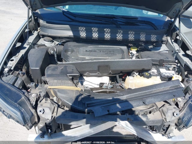 1C4PJLDB4KD387995 Jeep Cherokee Limited Fwd