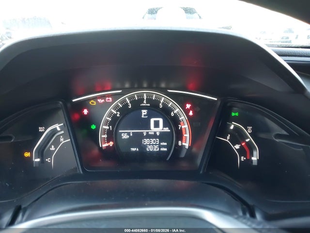 44082660 :رقم المزاد ، 2HGFC2F58HH551429 vin ، 2017 Honda Civic Lx مزاد بيع