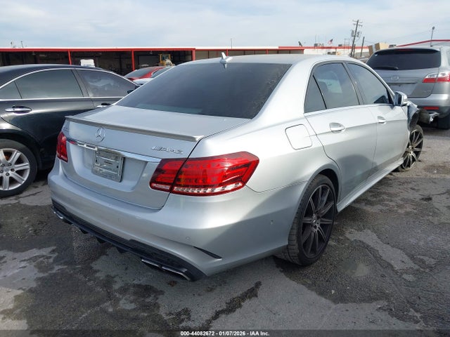 2014 MERCEDES-BENZ E 63 AMG WDDHF9CB0EA841360 Photo 3