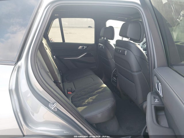 5UX13EU04S9W86060 BMW X5 Sdrive40i