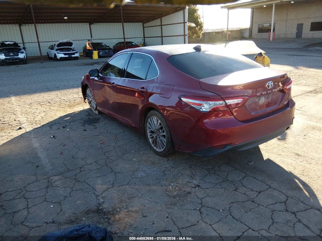 4T1B11HK2JU515783 Toyota CAMRY XLE