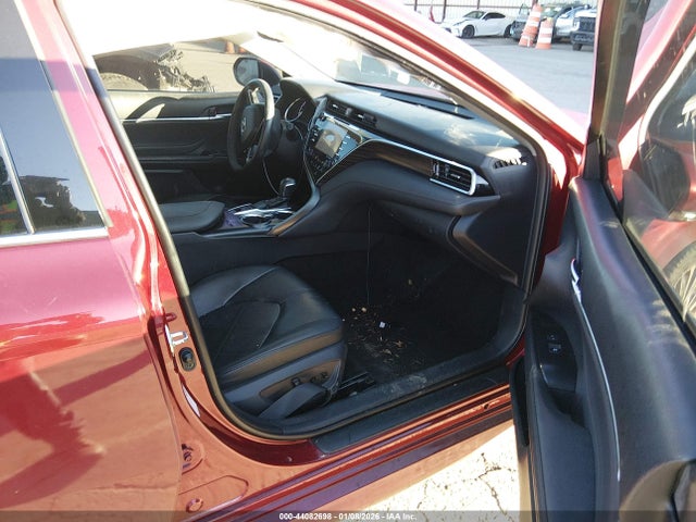 4T1B11HK2JU515783 Toyota CAMRY XLE