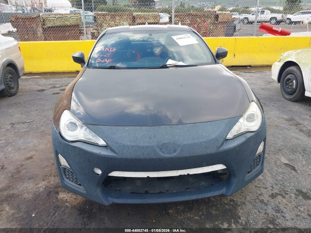 JF1ZNAA1XG8708585 Scion FR-S