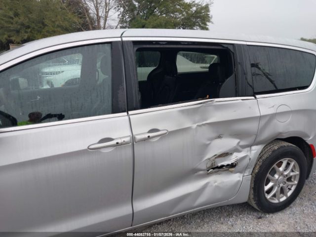 2026 CHRYSLER PACIFICA 2C4RC1BG8TR191580 Photo 5