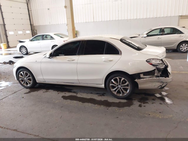 55SWF4KB2FU074334 Mercedes-Benz C 300 4matic