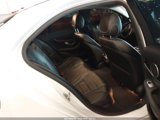 55SWF4KB2FU074334 Mercedes-Benz C 300 4matic