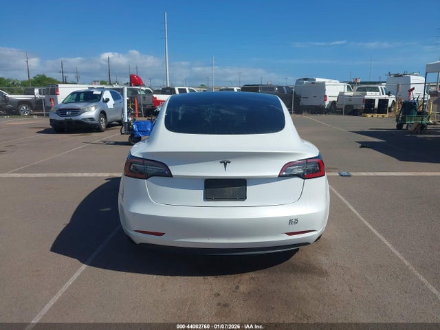 Tesla Model 3 Standard Range Plus Rear-wheel Drive 2021 5YJ3E1EA1MF048801 Image 17