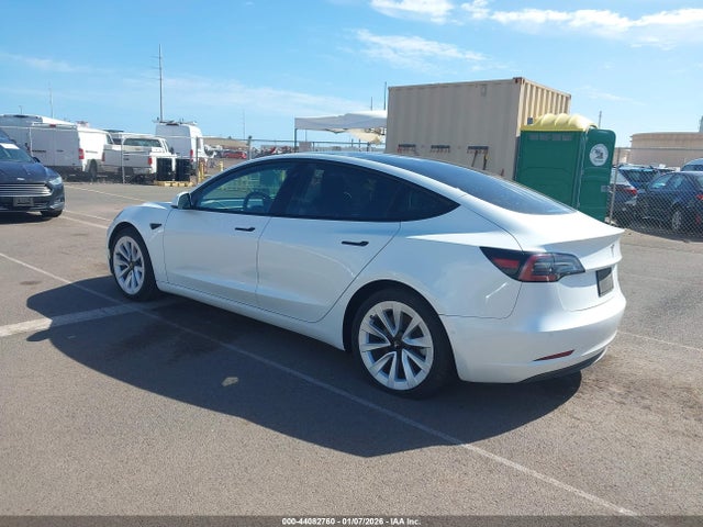 2021 TESLA MODEL 3 5YJ3E1EA1MF048801 Photo 2