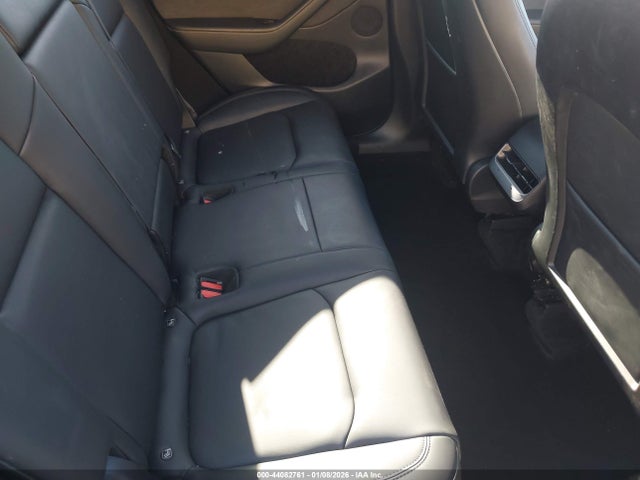 2024 TESLA MODEL Y 7SAYGDED0RF003127 Photo 7