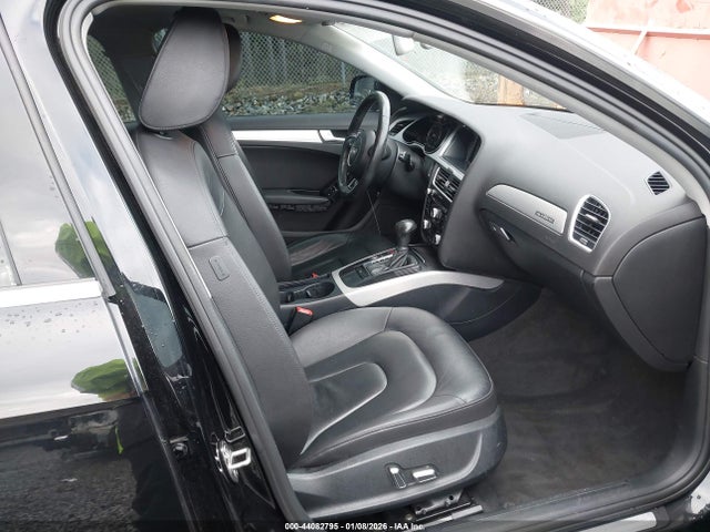 WAUBFAFL5GN016039 Audi A4 2.0t Premium