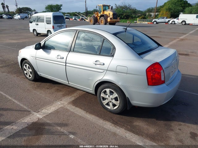 2010 HYUNDAI ACCENT KMHCN4AC5AU430904 Photo 2