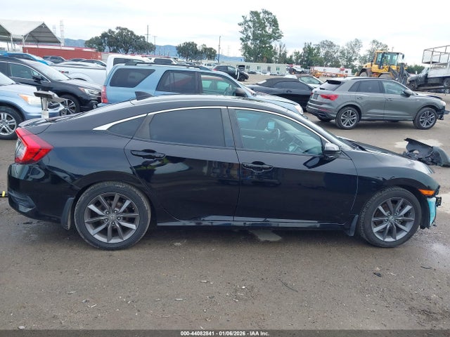 Honda CIVIC EX 2019 19XFC1F35KE203808 Image 14