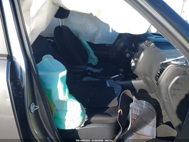 KIA Soul 2015 KNDJN2A28F7169359 Image 5