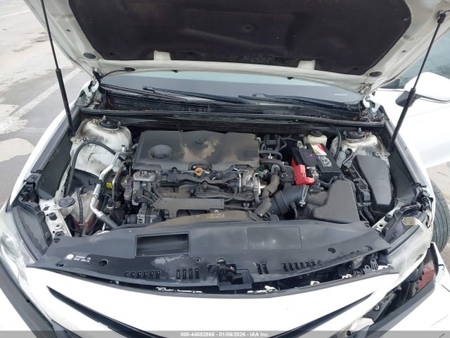 4T1B11HK2JU625667 Toyota CAMRY SE