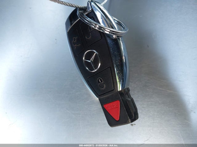 WDCGG5HB3FG420424 Mercedes-Benz GLK 350