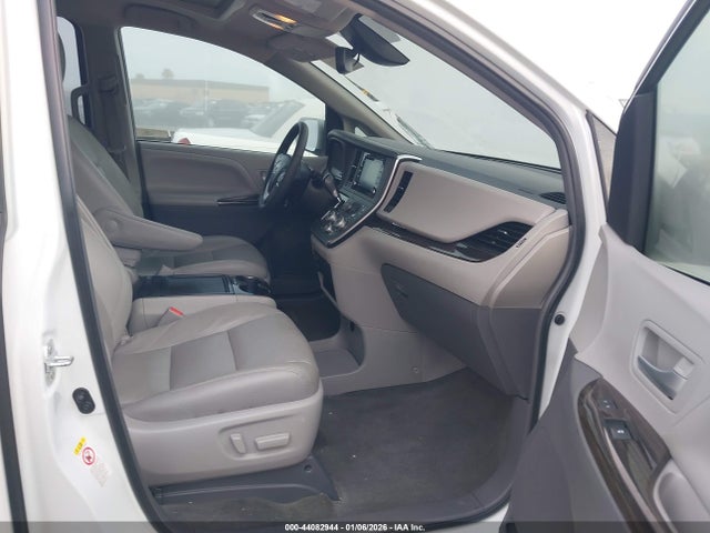 2018 TOYOTA SIENNA 5TDYZ3DC3JS964850 Photo 4