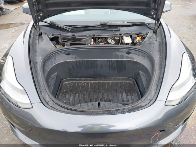 2023 TESLA MODEL 3 5YJ3E1EA5PF647334 Photo 9