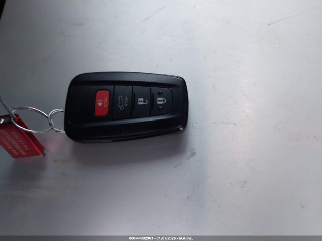 2T3S1RFV9NW323611 Toyota Rav4 Trd Off Road