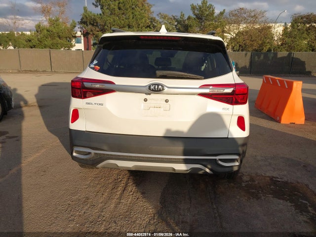 KIA SELTOS EX 2021 KNDERCAA2M7191101 Image 16
